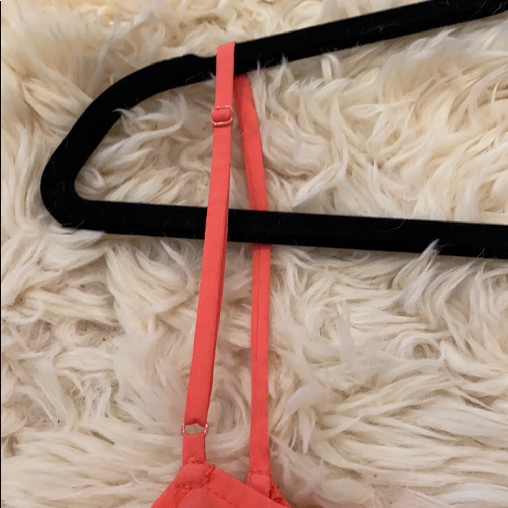 Peach cropped cami - Picture 7 of 7